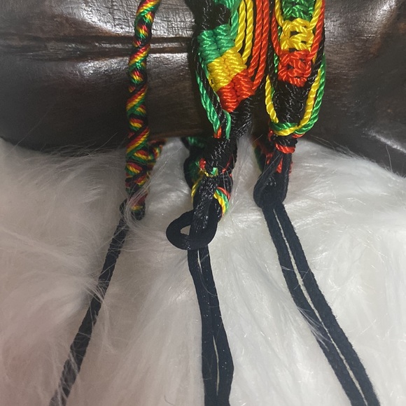 🌸Woven handmade friendship bracelet. Rasta colors 🇯🇲🇿🇦 Made in 🇵🇪 Peru - Picture 8 of 10